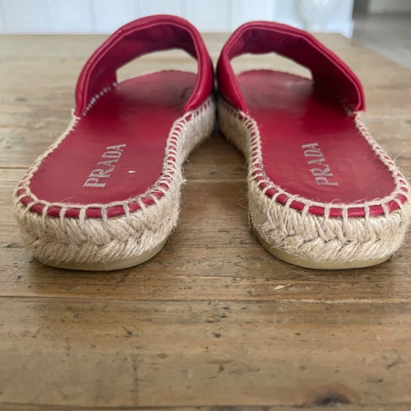 EUC Prada slides size 35 Red quilted leather espadrille - Picture 4 of 8